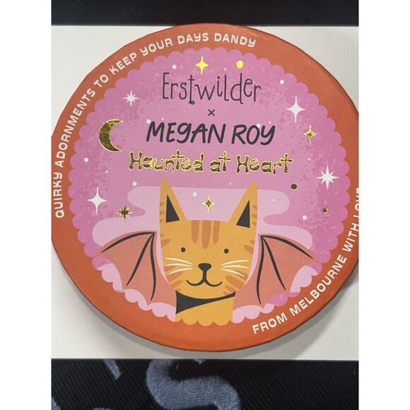 Erstwilder Megan Roy Winged Kitty Brooch NIB Haunted At Heart Collection - Picture 5 of 6